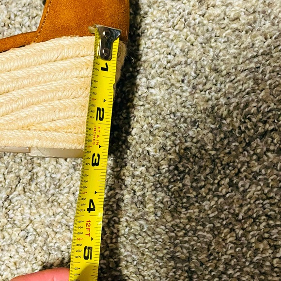 Brown espadrilles - Picture 4 of 5